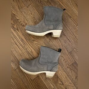 No. 6 Gray Ankle Boots